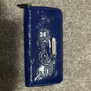 MK Continental Wallet